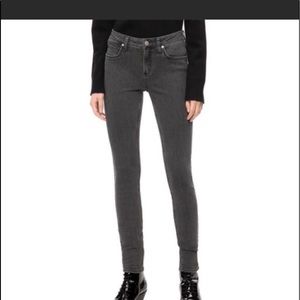 VTG Calvin Klein skinny jeans size 10 black faded